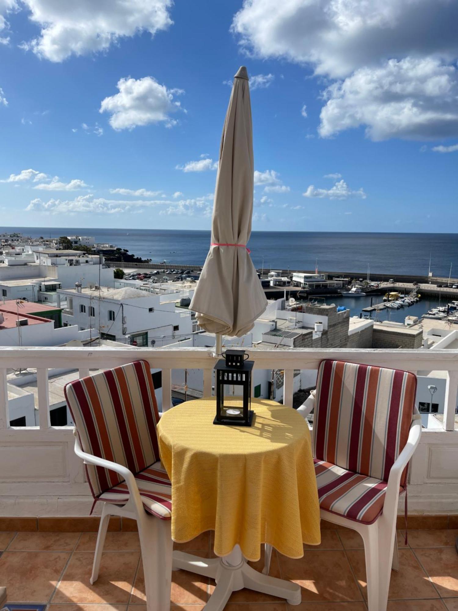 Apartamento Azul 41 - Puerto Del Carmen Harbor With Oceanview, Pet Friendly, Pool Tías Exterior foto