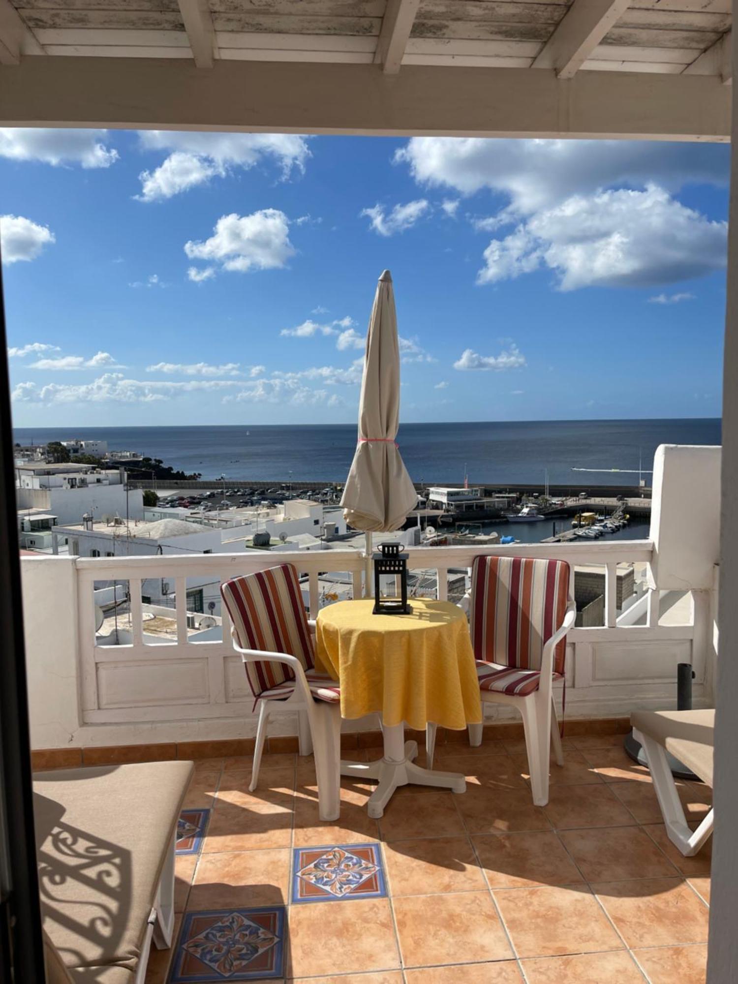 Apartamento Azul 41 - Puerto Del Carmen Harbor With Oceanview, Pet Friendly, Pool Tías Exterior foto